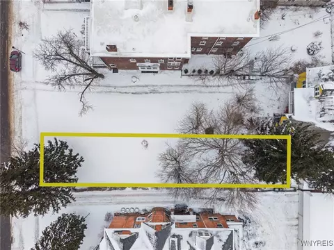 276 Summer St, Buffalo, NY 14222