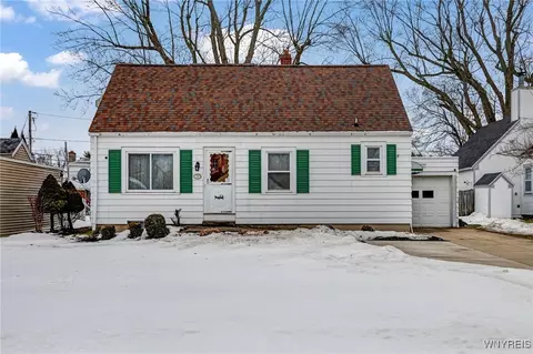 178 Kenview Blvd, Cheektowaga, NY 14215