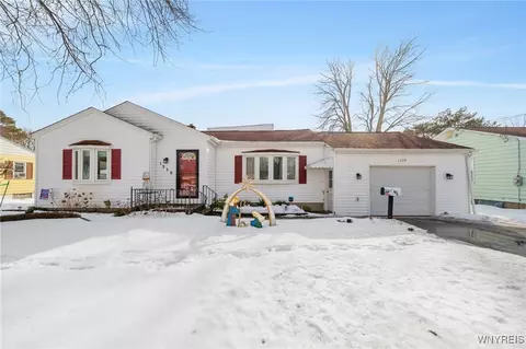 1339 Forbes St, North Tonawanda, NY 14120