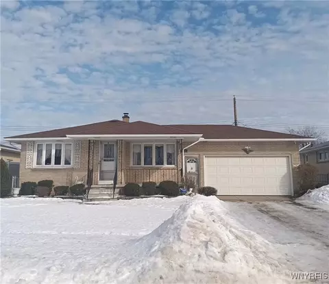 51 Constance Ln, Cheektowaga, NY 14227