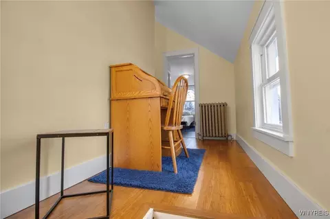 Entry Way - 5529 Tonawanda Creek Rd, Pendleton, NY 14120 photo 6 of 8