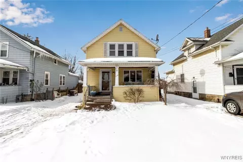 1118 91st St, Niagara Falls, NY 14304