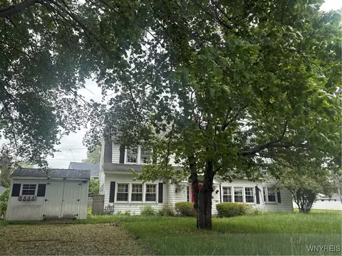 5722 Buffalo Ave, Niagara Falls, NY 14304