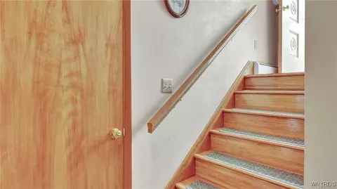 Entry Way - 1766 Happy Hollow Rd, Olean, NY 14760 photo 4 of 4