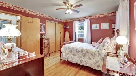 Bedroom - 1766 Happy Hollow Rd, Olean, NY 14760 photo 3 of 6