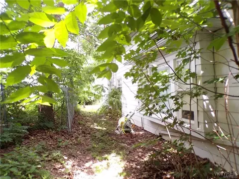 412-14 Laurens St, Olean, NY 14760 photo 5