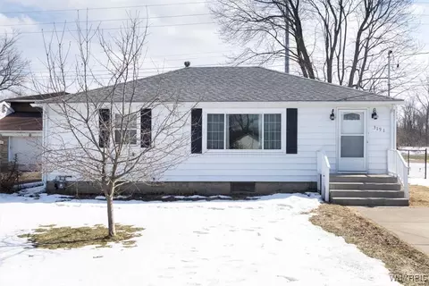 3191 Durham Rd, Hamburg, NY 14075