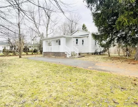 319 Getzville Rd, Amherst, NY 14226