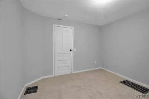 Bedroom - 413 14th St, Buffalo, NY 14213 photo 11 of 11