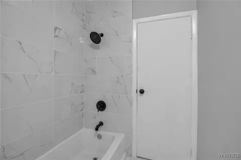 Bath - 413 14th St, Buffalo, NY 14213 photo 2 of 4