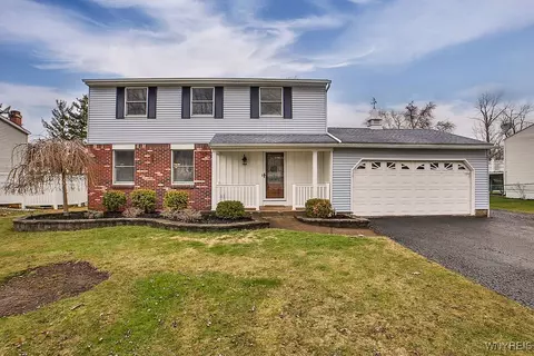 408 Tracey Ln, Grand Island, NY 14072