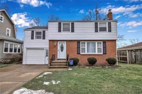 160 Berryman Dr, Amherst, NY 14226