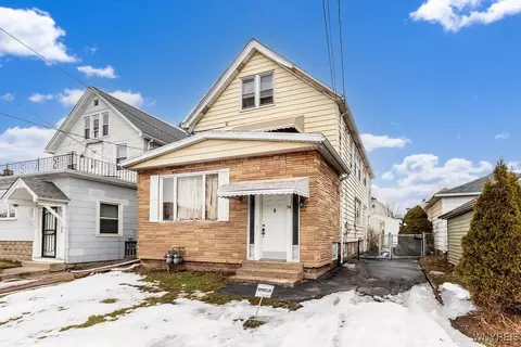 14 Bell Rd, Cheektowaga, NY 14225