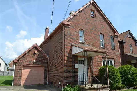231 Pine St, Buffalo, NY 14204