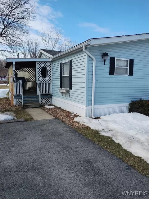 1400 Elderberry, Niagara Falls, NY 14304