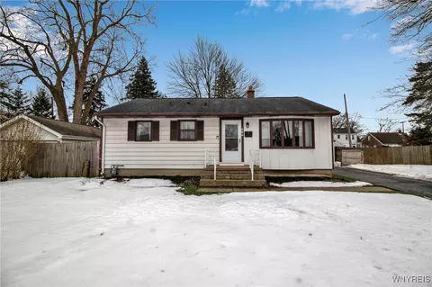 317 Hedwig Dr, North Tonawanda, NY 14120