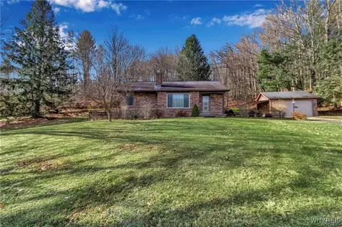 5152 Sheehe Rd, Java, NY 14009