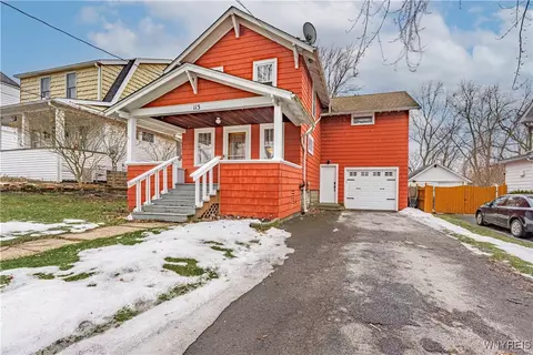 113 Hyde Park, Lockport, NY 14094