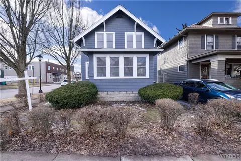 58 Montrose Ave, Buffalo, NY 14214