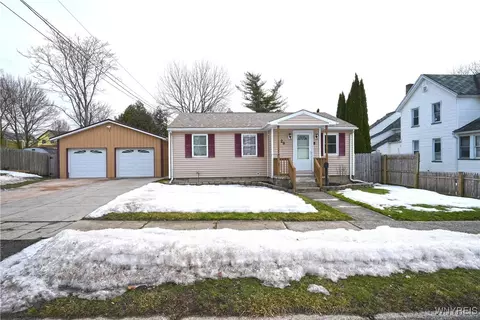 29 Williams St, Batavia, NY 14020