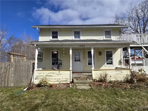 1026 W Center St, Ridgeway, NY 14103