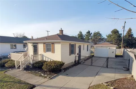 151 Harris Ct, Cheektowaga, NY 14225
