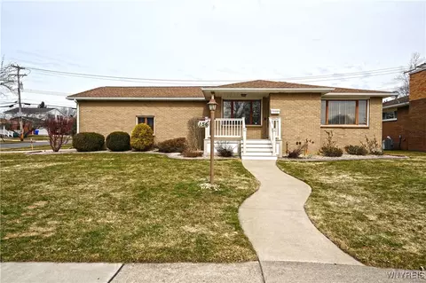 156 Saint Jude, West Seneca, NY 14224