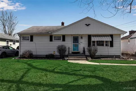1341 Master St, North Tonawanda, NY 14120