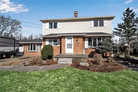310 Schoelles Rd, Amherst, NY 14228