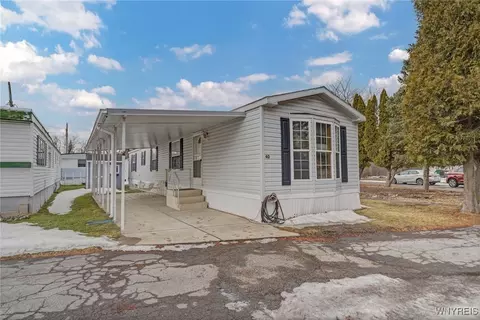 9170 Sheridan Dr, Clarence, NY 14031