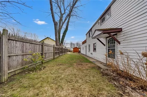 232 Kennedy Ave, Evans, NY 14006 photo 32