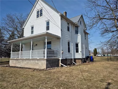 24 Housel Ave, Yates, NY 14098