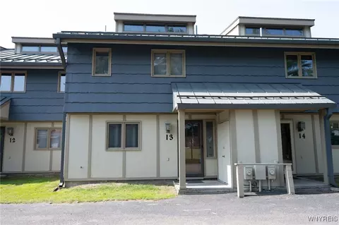 13 Alpine Mdw, Ellicottville, NY 14731