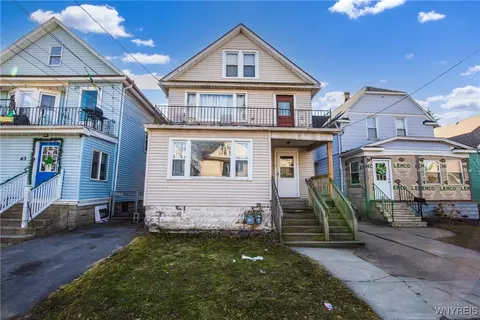 39 Trowbridge St, Buffalo, NY 14220