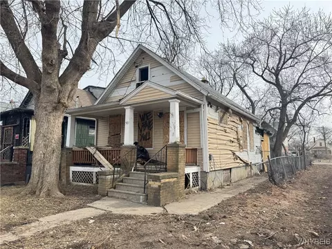 507 19th St, Niagara Falls, NY 14301
