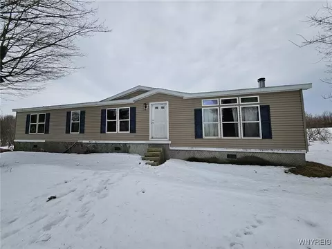 16731 Michael Rd, Adams Center, NY 13606