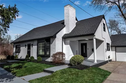 1643 Nash Rd, North Tonawanda, NY 14120