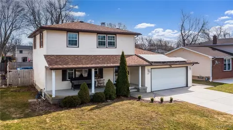 137 Redwood, Amherst, NY 14221