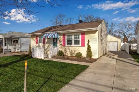 39 Enterprise Ave, Tonawanda, NY 14150