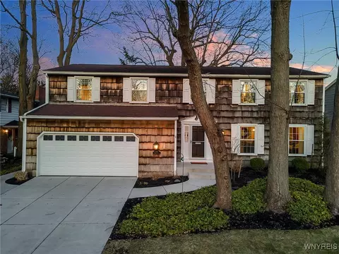100 Kings Trl, Amherst, NY 14221