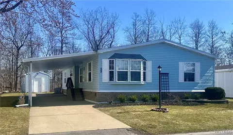 52 Calla, Cheektowaga, NY 14225
