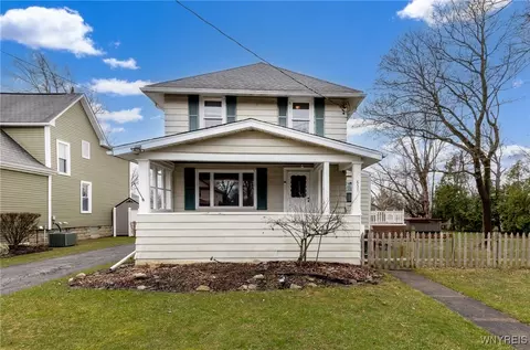 857 Ohio Ave, North Tonawanda, NY 14120