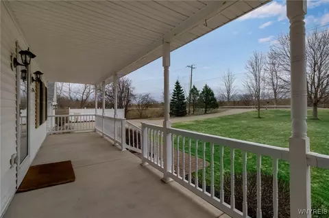 135 Davis Rd, Aurora, NY 14052 photo 9