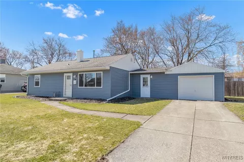 46 Coronet Dr, Tonawanda, NY 14150