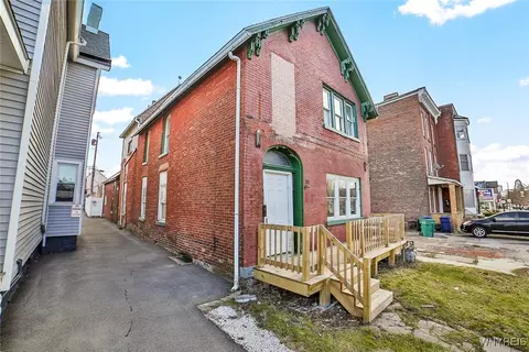 545 Niagara St, Buffalo, NY 14201