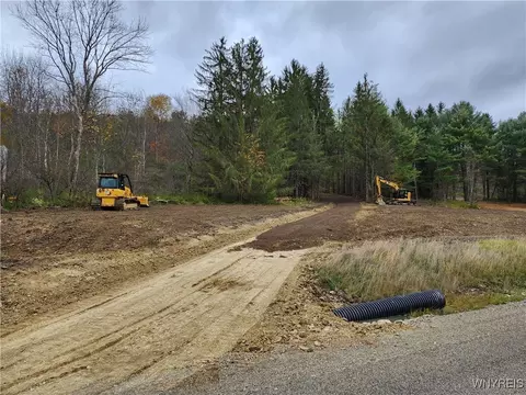 10 Sundance Rd, Ellicottville, NY 14731