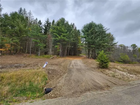 11 Sundance Rd, Ellicottville, NY 14731