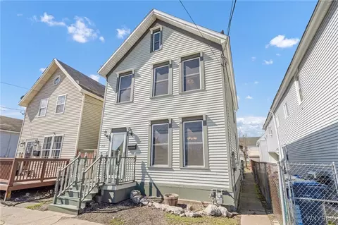 250 Katherine St, Buffalo, NY 14210
