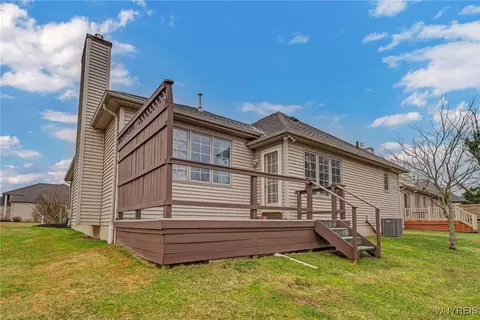 67 Mapleton Dr, Amherst, NY 14221 photo 35