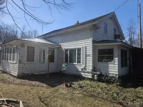 9280 Gowanda State Rd, Eden, NY 14057